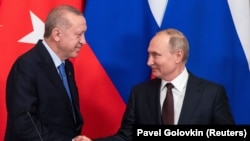 Зустріч президентів Росії та Туреччини Володимира Путіна (п) та Реджепа Ердогана, Москва, березень 2020 року