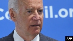 На снимке: вице-президент США Джозеф Байден