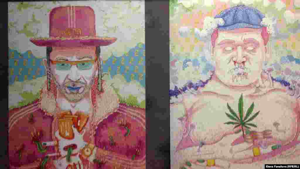 Картины с выставки в клубе "Бактерия"