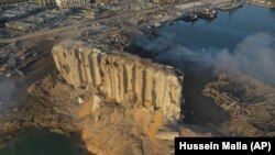 За останніми даними, внаслідок потужного вибуху, що стався в районі порту ліванської столиці Бейрута 4 серпня, загинули щонайменше 100 людей, тисячі поранені