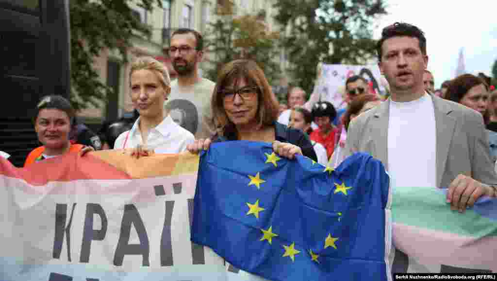 Депутат Європейського парламенту Ребекка Гармс, народні депутати України Світлана Заліщук та Сергій Лещенко 