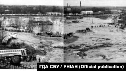 «За 11 років там абсолютно все порушили, що можна було порушити. Тому ця катастрофа була просто неминуча», – києвознавець Станіслав Цалик. На світлинах: панорама Куренівської катастрофи, на якій можна побачити перекинутий громадський транспорт. Фото ГДА СБУ / УНІАН