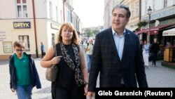 Міхеїл Саакашвілі з дружиною Сандрою і сином Ніколозом у центрі Ряшева, 10 вересня 2017 року