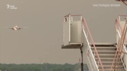 «Їм сказали: Ви скоїли кримінальний злочин». За підтримку Навального з Росії висилають протестувальників-іноземців