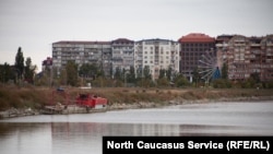 Озеро Ак-Гель в Махачкале, Дагестан