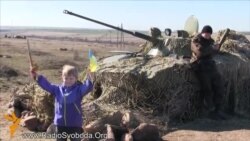 Донеччани зібрали для військових 30 тисяч гривень Донеччани зібрали для військових 30 тисяч гривень