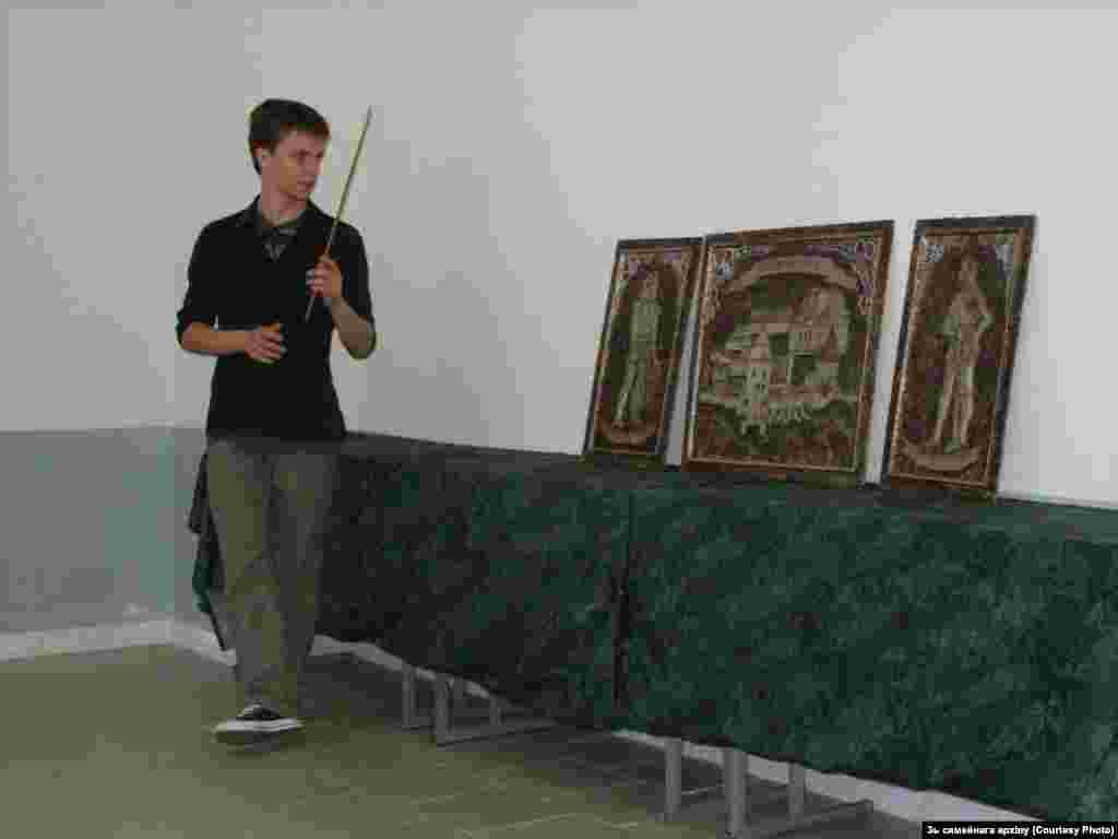 Під час навчання у Мінському державному архітектурно-будівельному коледжі