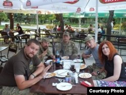 Ольга Кобевко та активісти Майдану, які вирушили на схід боронити країну