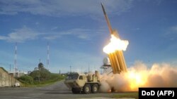 Запуск двох перехоплювачів THAAD та ракети Standard-Missile 3 Block IA