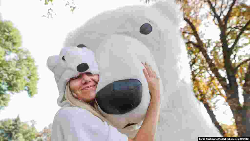 Натхненницею проведення кліматичних маршів по всьому світу стала шведська школярка Грета Тунберг та ії рух Fridays for Future, внесок якої у розвиток «зеленого руху» був відзначений правозахисною організацією Amnesty International