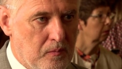 Рішення про екстрадицію Фірташа ухвалене. Олігарх покидає залу суду – відео Рішення про екстрадицію Фірташа ухвалене. Олігарх покидає залу суду – відео