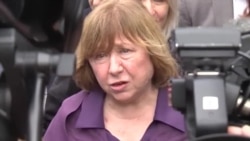 Алексиевич о диалоге с Лукашенко и Путиным Алексиевич о диалоге с Лукашенко и Путиным