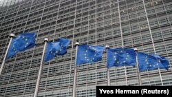 Нові обмежувальні заходи пропонується зосередити на фізичних і юридичних особах, причетних до репресій в Білорусі і незаконному переміщенню людей через кордони