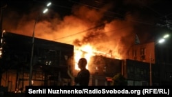 Пожежа у Києві внаслідок російського удару. Ніч на 6 червня 2025 року