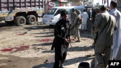 د ۲۰۱۲ز کال پر څلورم د مې د باجوړ خار (ښار) په هغه درنه چاودنه کې د لیویز ځواکونو  میجر جاوېد خان په ګډون ۴۵ کسان وژل شوی وو.