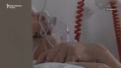 Iz bolnice u Sarajevu: COVID-19 bolest sa hiljadu lica Iz bolnice u Sarajevu: COVID-19 bolest sa hiljadu lica