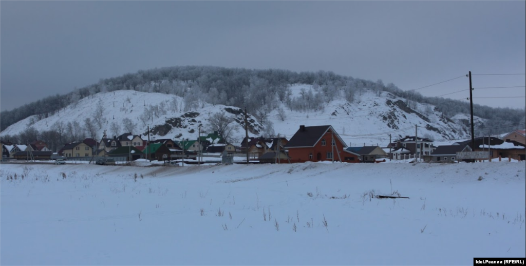 Глава Башкортостана Радий Хабиров неоднократно заявлял, что "Куштау будет разрабатываться", и на этот счет его "бесполезно ломать и выкручивать руки".