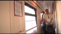 Петр Офицеров на Ярославском вокзале Петр Офицеров на Ярославском вокзале