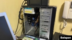 В ходе обыска в издании БелаПАН в Минске изъяли жёсткие диски, 14 января 2021 года