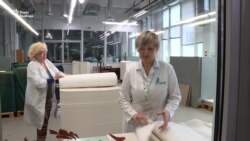 Рекордні за розміром виборчі бюлетені мають 10 ступенів захисту – відео Рекордні за розміром виборчі бюлетені мають 10 ступенів захисту – відео