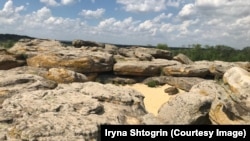 Кам'яна Могила, смт. Мирне, Запорізька область, Україна