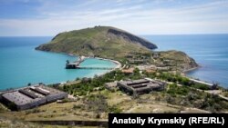 Орджоникидзе: курортные будни «оборонного» поселка (фоторепортаж)