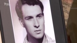 50 роковини самоспалення Яна Палаха чехи пригадали відкриттям пам’ятної дошки - відео 50 роковини самоспалення Яна Палаха чехи пригадали відкриттям пам’ятної дошки - відео