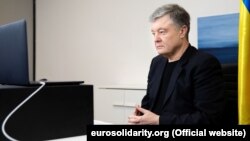 Адвокат Порошенка: постанова про доручення прокурору була створена «заднім числом»