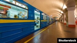 Механізм застосовується з міркувань безпеки для уникнення масового скупчення пасажиропотоку на платформах станцій, йдеться в повідомленні