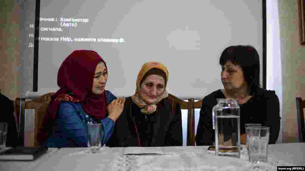 Мать одного из задержанных 27 марта крымских татар – Руслана Сулейманова – Зера 