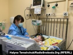 Малюк підключений поки що до ШВЛ