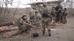 900 метрів розділяють позиції українських військових і сепаратистів поблизу Комінтернова (відео) 900 метрів розділяють позиції українських військових і сепаратистів поблизу Комінтернова (відео)