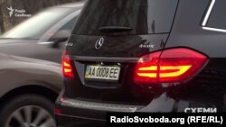 Автомобіль, зареєстрований на Леоніда Крючкова