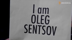 У Празі відбувся мітинг проти виступу російського військового ансамблю У Празі відбувся мітинг проти виступу російського військового ансамблю