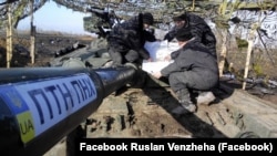 Руслан Венжега на фронті. 13 лютого 2015 року