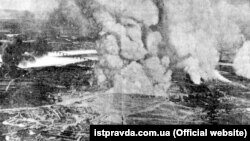 Вибух артилерійських складів і пожежа на Звіринці в Києві. Фотографія з німецького аероплана, 6 червня 1918 рік