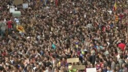 Каталонія: масовий страйк у відповідь на дії іспанської влади (відео) Каталонія: масовий страйк у відповідь на дії іспанської влади (відео)