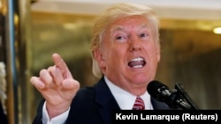 Дональд Трамп во время пресс-конференции в Нью-Йорке 15 августа 2017