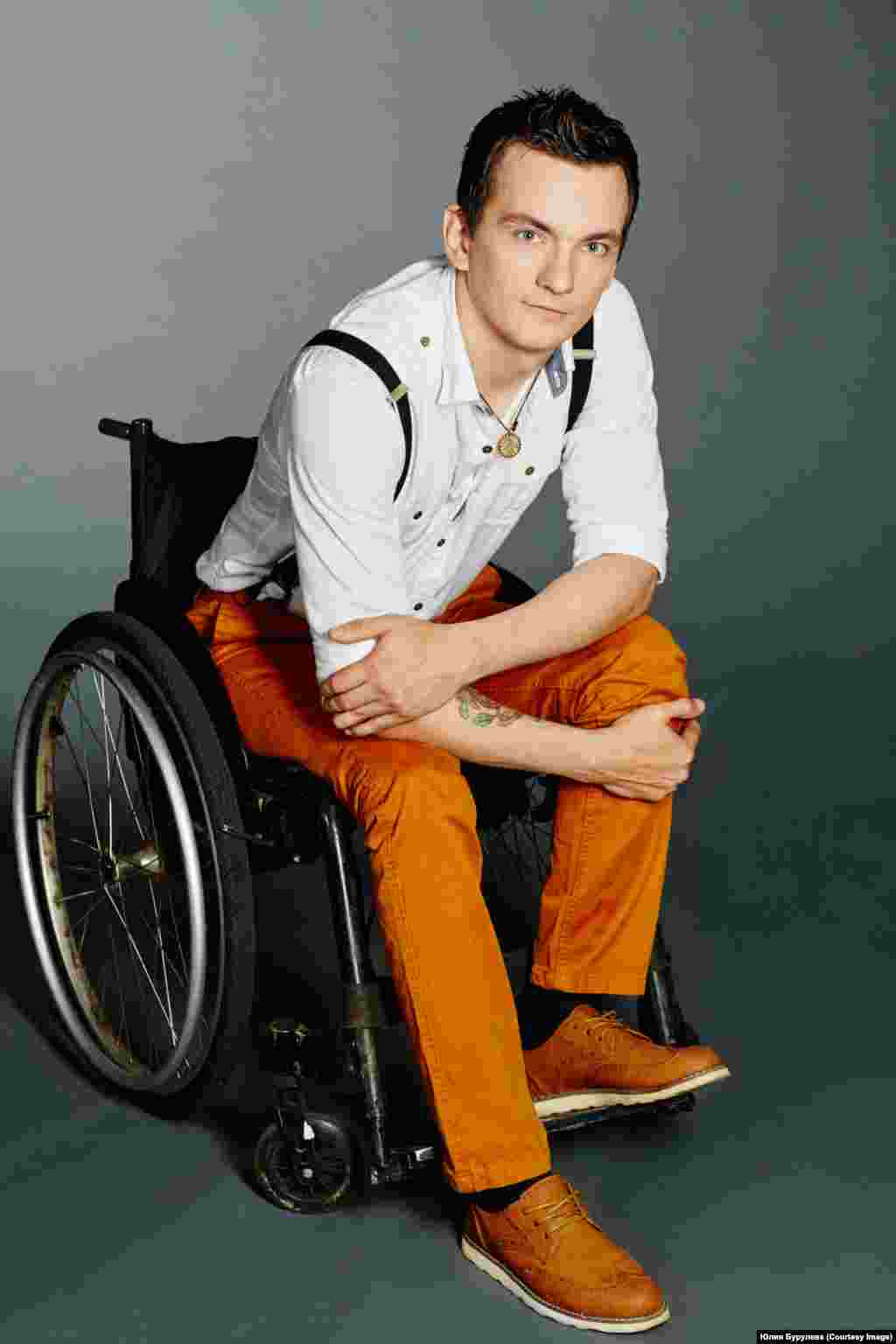 Владимир Кузнецов: «Общество зачастую не хочет принимать во внимание тот факт, что инвалиды – это молодой, перспективный и целеустремленный пласт населения, поэтому мы должны сами заявлять об этом».