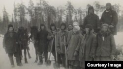 Підневільні трудівники. 1932 рік. Фотографія із виставки «ГУЛАГ» у Німецькому історичному музеї