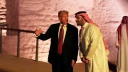 Деловые люди Деловые люди