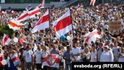За різними даними, на вулиці Мінська 16 серпня вийшли від 100 до 200 тисяч людей