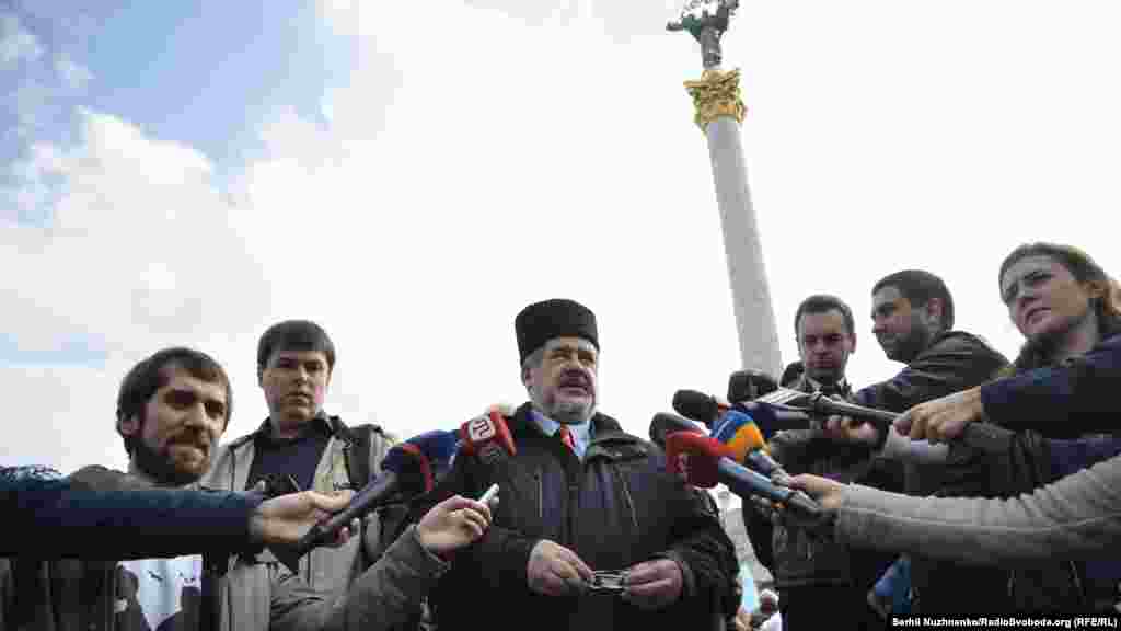 Председатель Меджлиса крымскотатарского народа Рефат Чубаров выступил на акции