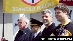 Лица и маски "Русского Первомая"