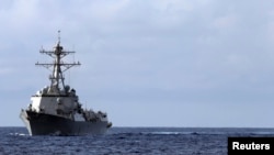 Ракетный эсминец "Тракстон" в походе в Атлантике