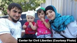 Рустем Ісмаїлов з родиною