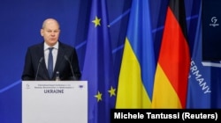 Канцлер Німеччини Олаф Шольц під час Міжнародної експертної конференції з питань відновлення, реконструкції та модернізації України. Берлін, 25 жовтня. 2022 року