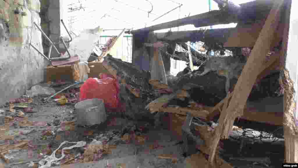 Руйнування в азербайджанському селищі Тертер в результаті артилерійського обстрілу 3 квітня