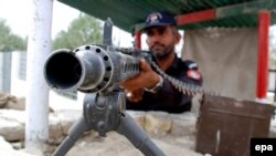 د پاکستان یو امنیتي پوسته (پخوانی عکس)