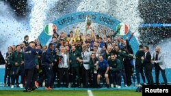 Головні новини України і світу за останні години в огляді від Радіо Свобода